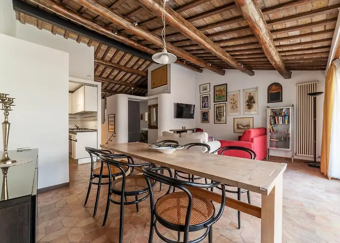 Banchi Vecchi Apartment with Terrace